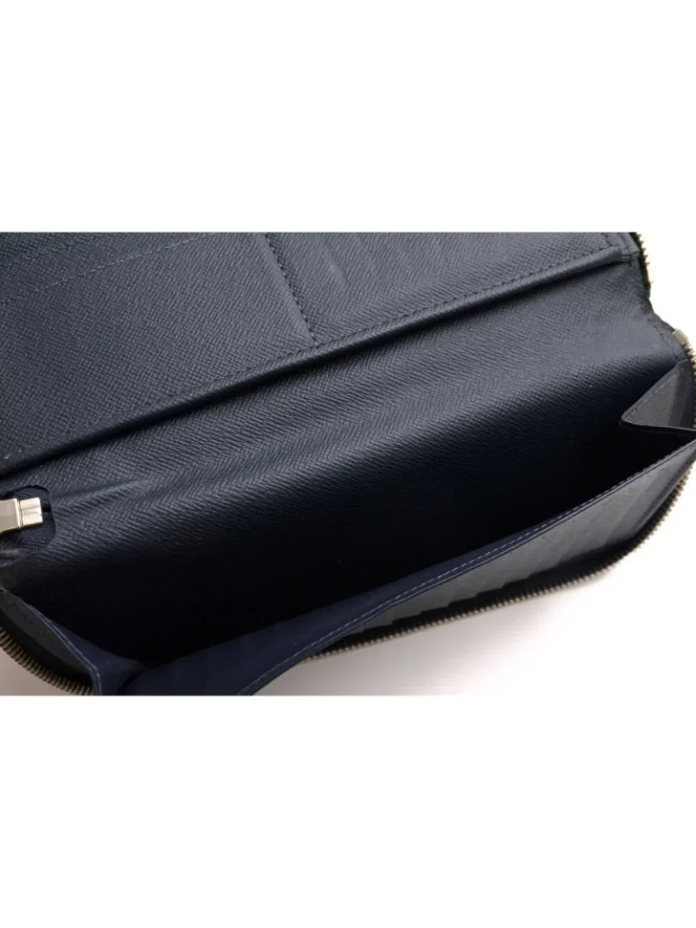 Louis Vuitton Wallet Leather Navy Zippy Vertical Taiga Ocean Coin Purse Round